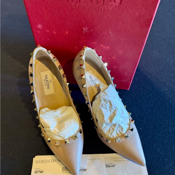 Valentino Rockstud Nude Heels Women’s Sz 36 US6 - Picture 4 of 15